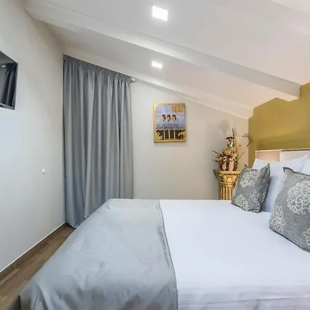 מלון Boutique Melissa 4*