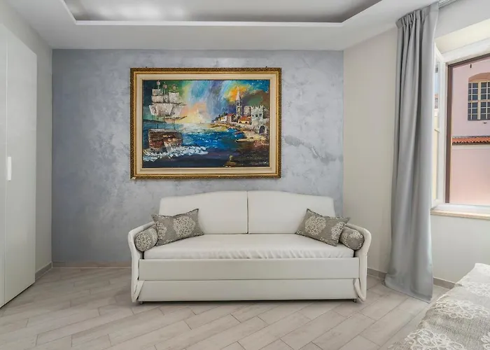 Boutique Melissa Hotel 4*